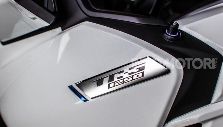 CF Moto 1250 TR-G: la tourer made in China ma con motore KTM - Foto 3 di 12