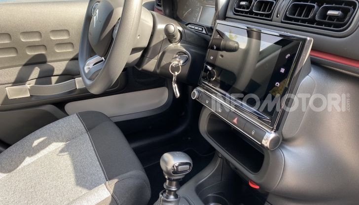 [VIDEO] Prova nuova Citroen C3: più comfort per la berlina taylor made - Foto 7 di 23