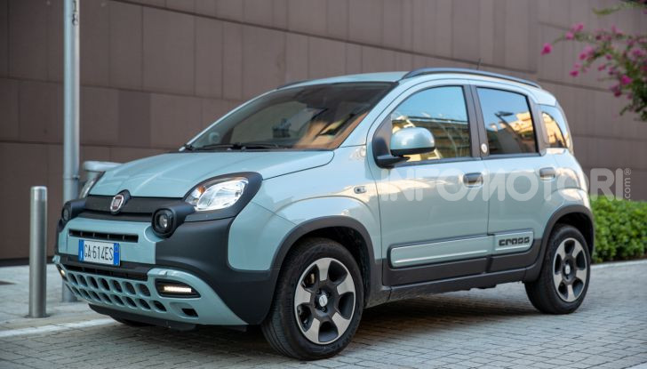 Fiat Panda in testa alla classifica delle auto usate più vendute nel 2022 - Foto 1 di 22