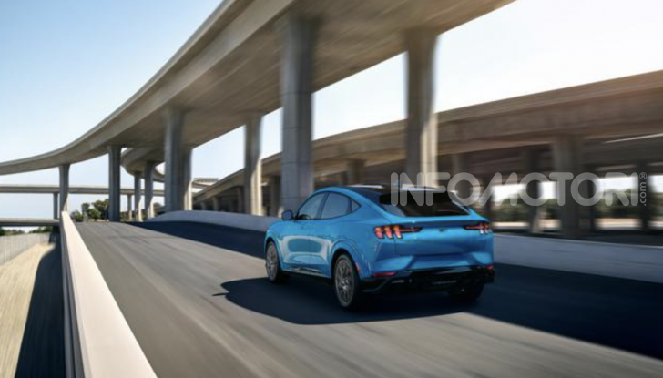 Ford Mustang Mach-E GT: al via le pre-vendite, prezzi da 76.800 Euro - Foto 2 di 10