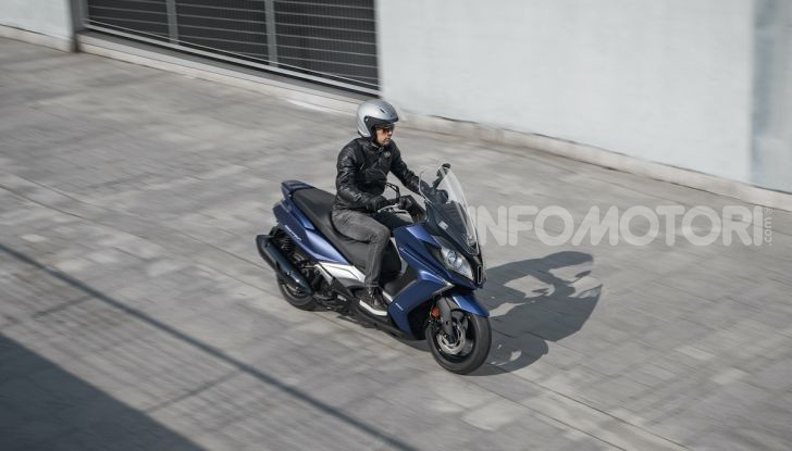 Kymco Downtown 350i TCS: pratico e ancora più sicuro - Foto 18 di 19