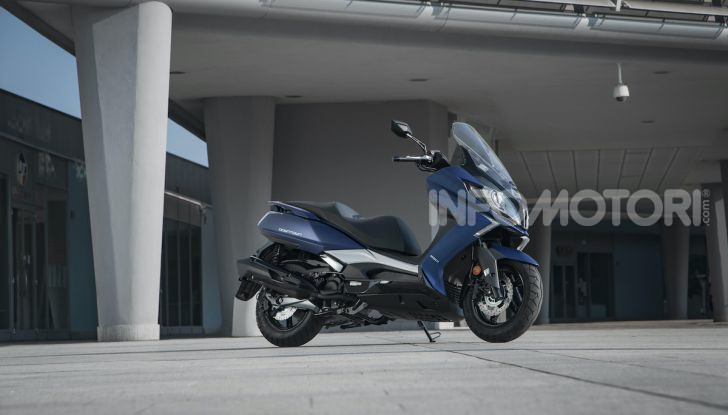 Kymco Downtown 350i TCS: pratico e ancora più sicuro - Foto 3 di 19