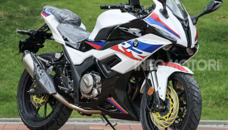 Moto S450 RR: la mini BMW S 1000 RR made in China - Foto 5 di 7