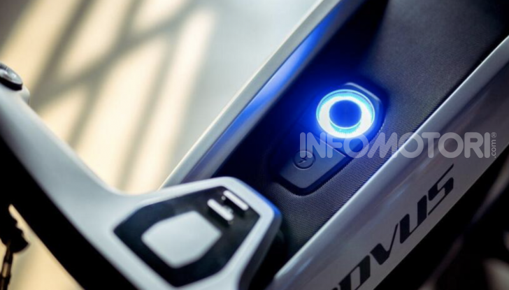 Novus: la moto elettrica per chi sogna (e può spendere) in grande - Foto 3 di 11