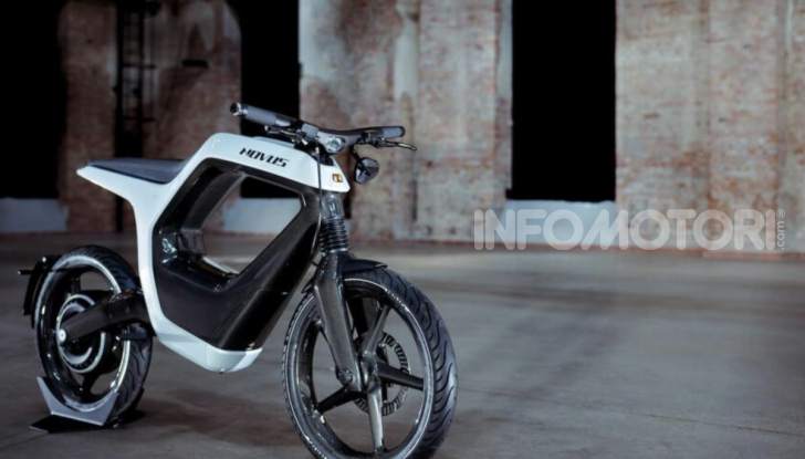 Novus: la moto elettrica per chi sogna (e può spendere) in grande - Foto 5 di 11