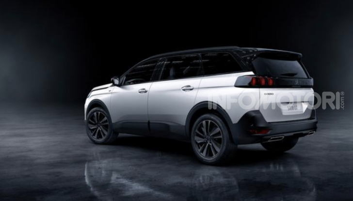 Peugeot 5008 2025: la nuova generazione arriverà entro fine anno - Foto 4 di 9