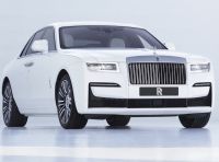 Rolls Royce Ghost: lusso e tecnologia allo stato puro