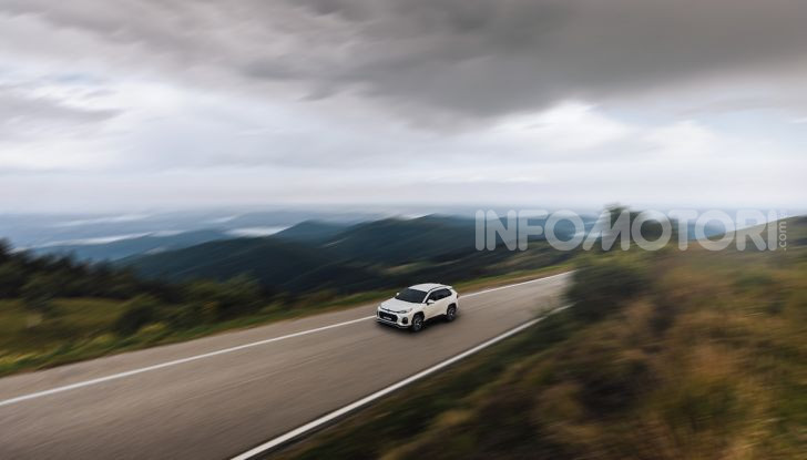 Suzuki Across: l’elettrificazione alla spina parte da 58.900 Euro - Foto 13 di 44