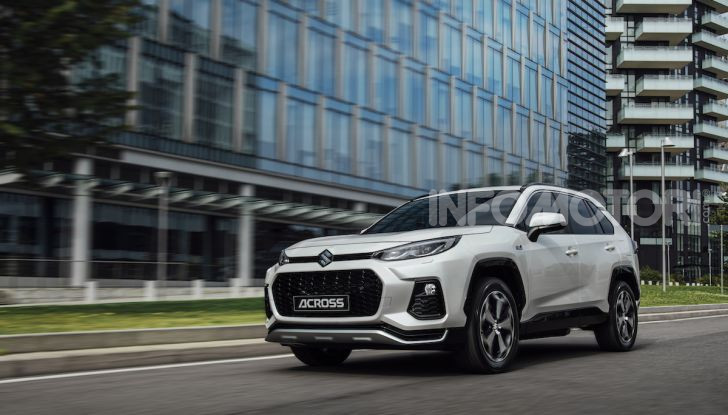 Suzuki Across: l’elettrificazione alla spina parte da 58.900 Euro - Foto 16 di 44