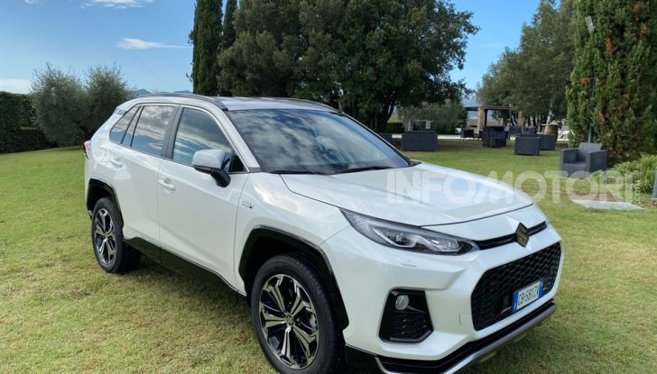 Suzuki Across: l’elettrificazione alla spina parte da 58.900 Euro - Foto 42 di 44