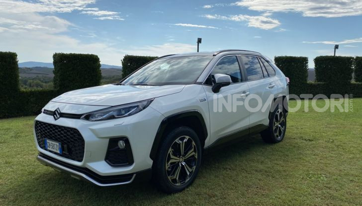 Suzuki Across: l’elettrificazione alla spina parte da 58.900 Euro - Foto 44 di 44