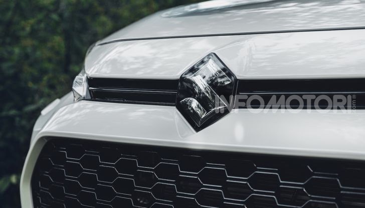 Suzuki Across: l’elettrificazione alla spina parte da 58.900 Euro - Foto 6 di 44