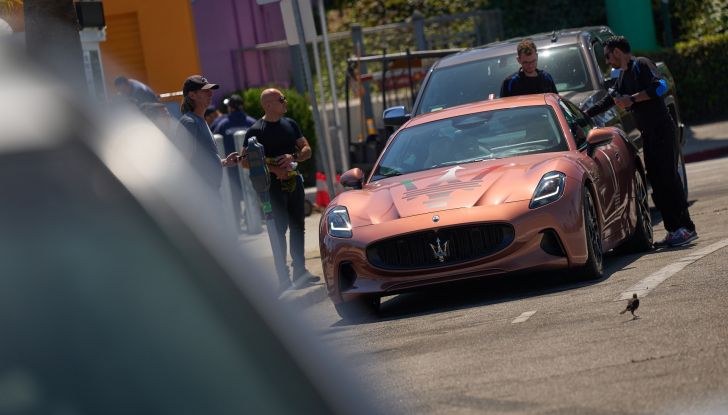 Maserati GranTurismo Folgore: eccola in ricarica prima di Pebble Beach! - Foto 8 di 19