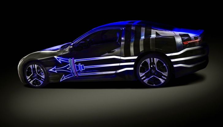 Maserati GranTurismo Folgore: eccola in ricarica prima di Pebble Beach! - Foto 11 di 19