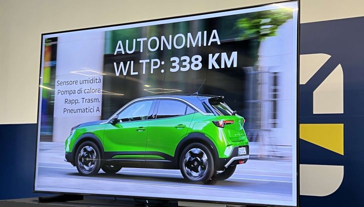 Opel Mokka: svelato il nuovo Model Year 2021, anche in versione elettrica - Foto 11 di 12