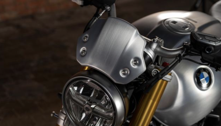 BMW R NineT 2021 presentata ufficialmente - Foto 13 di 17