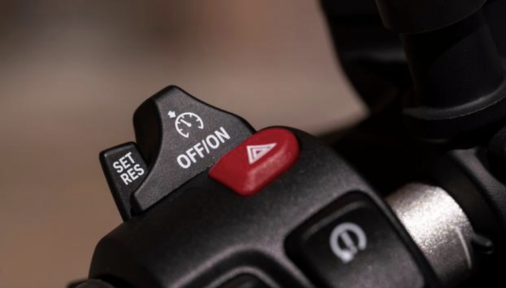 BMW R NineT 2021 presentata ufficialmente - Foto 6 di 17