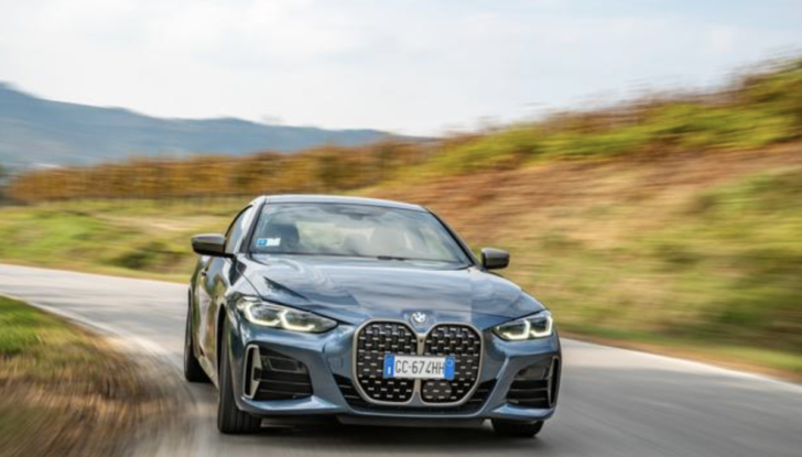 Nuova BMW Serie 4 Coupé: tecnologica e dall’indole sportiva - Foto 16 di 18