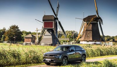 [VIDEO] Mazda MX-30, la prova consumi del SUV Elettrico