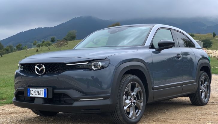 [VIDEO] Mazda MX-30, la prova consumi del SUV Elettrico - Foto 2 di 22