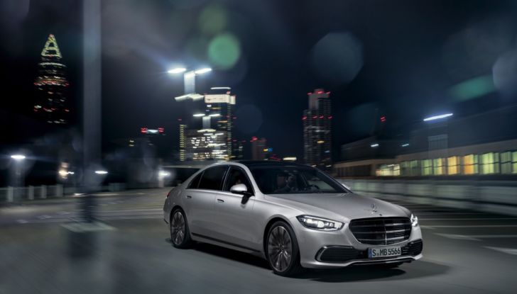[VIDEO] Prova Mercedes Classe S 2021: come va, dotazioni e prezzi dell’ammiraglia tedesca - Foto 19 di 34