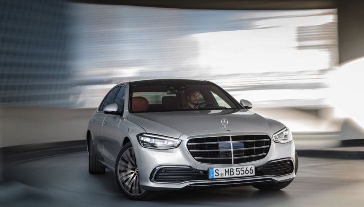 [VIDEO] Prova Mercedes Classe S 2021: come va, dotazioni e prezzi dell’ammiraglia tedesca - Foto 10 di 34