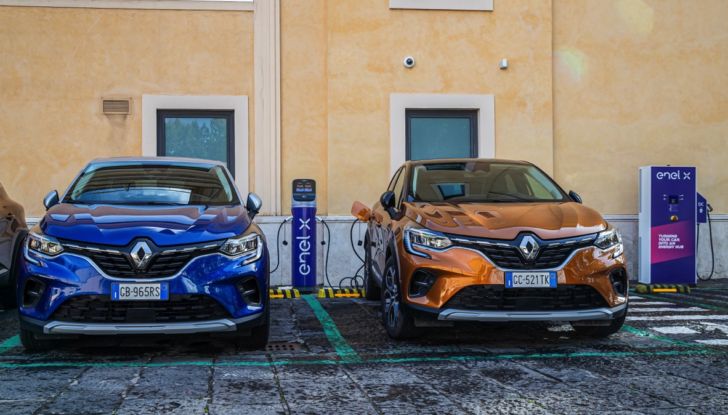 Prova Renault Captur E-Tech Plug-In Hybrid, la migliore alternativa? - Foto 9 di 27
