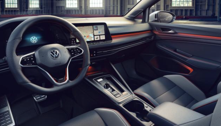 Volkswagen Golf: disponibile in Italia la GTI e la Clubsport 45 in serie limitata - Foto 10 di 15