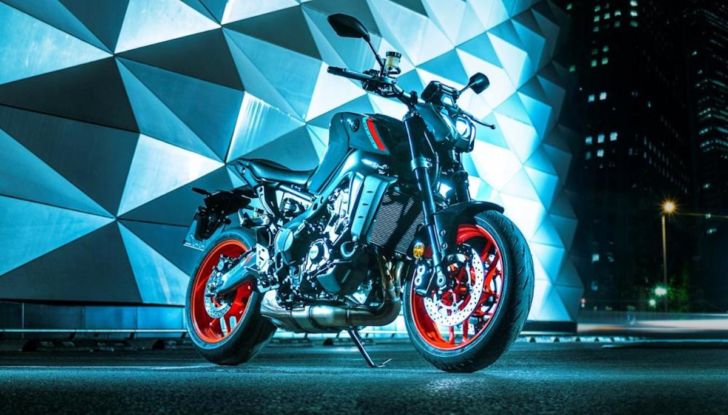 Yamaha MT-09: la hyper naked giapponese è tutta nuova - Foto 4 di 8