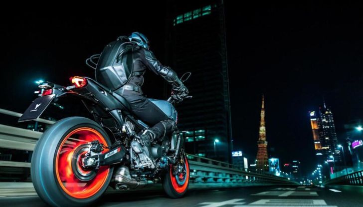 Yamaha MT-09: la hyper naked giapponese è tutta nuova - Foto 7 di 8