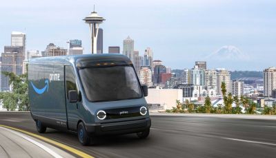 Amazon: i furgoni elettrici Rivian in arrivo per fine 2022
