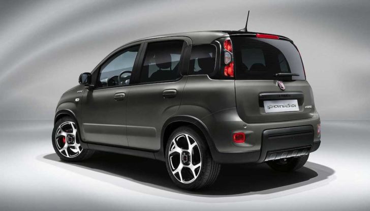Nuova Fiat Panda: nel 2024 sarà più grande e al 100% elettrica! - Foto 2 di 13