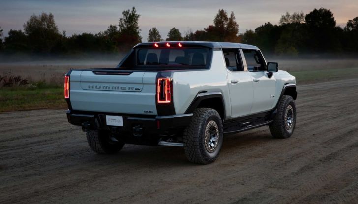 GMC Hummer EV elettrico 2022