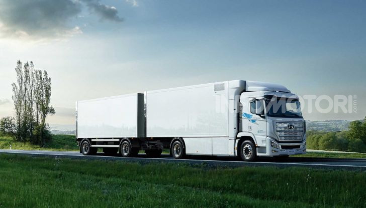 Hyundai Xcient Full Cell camion