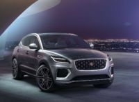 Jaguar E-Pace 2021: il restyling porta l’ibrido, anche alla spina