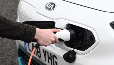 KiaCharge e Charge myHyundai, servizi all-in-one per l’accesso ai punti di ricarica