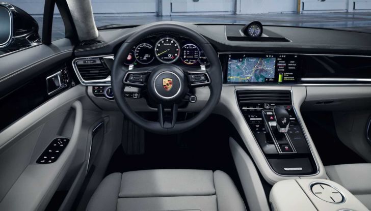 Porsche Panamera Turbo S E-Hybrid plug-in 2021