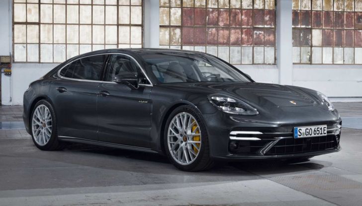 Porsche Panamera Turbo S E-Hybrid plug-in 2021