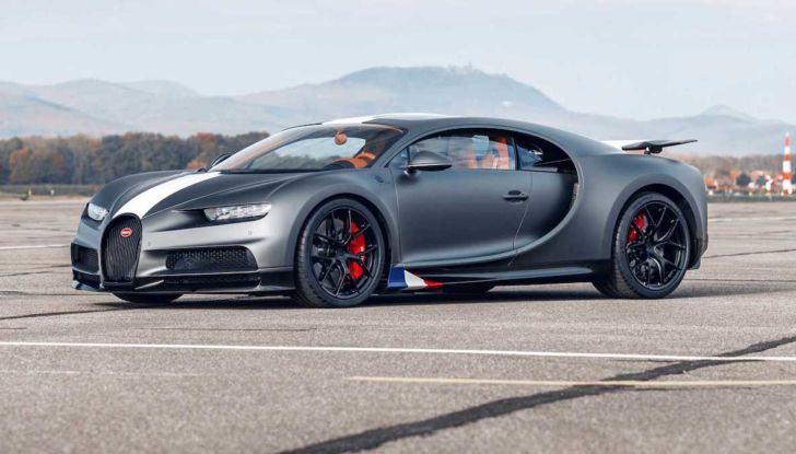 Bugatti Chiron Pur Sport contro Dassault Rafale: chi vince in accelerazione? - Foto 5 di 13