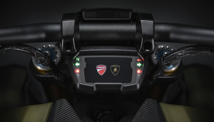 Ducati Diavel 1260 Lamborghini: dati tecnici e foto - Foto 5 di 9