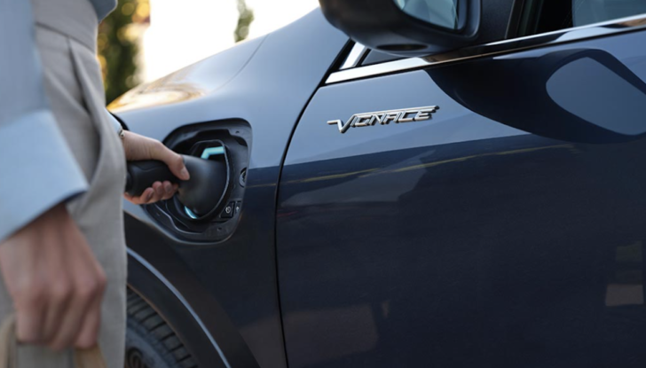 Ford Kuga: nei primi sei mesi del 2021 è la Plug-in Hybrid più venduta in Europa - Foto 9 di 13