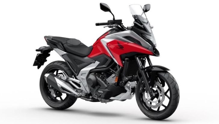 Honda NC 750X: tutte le novità della versione 2021 - Foto 8 di 11