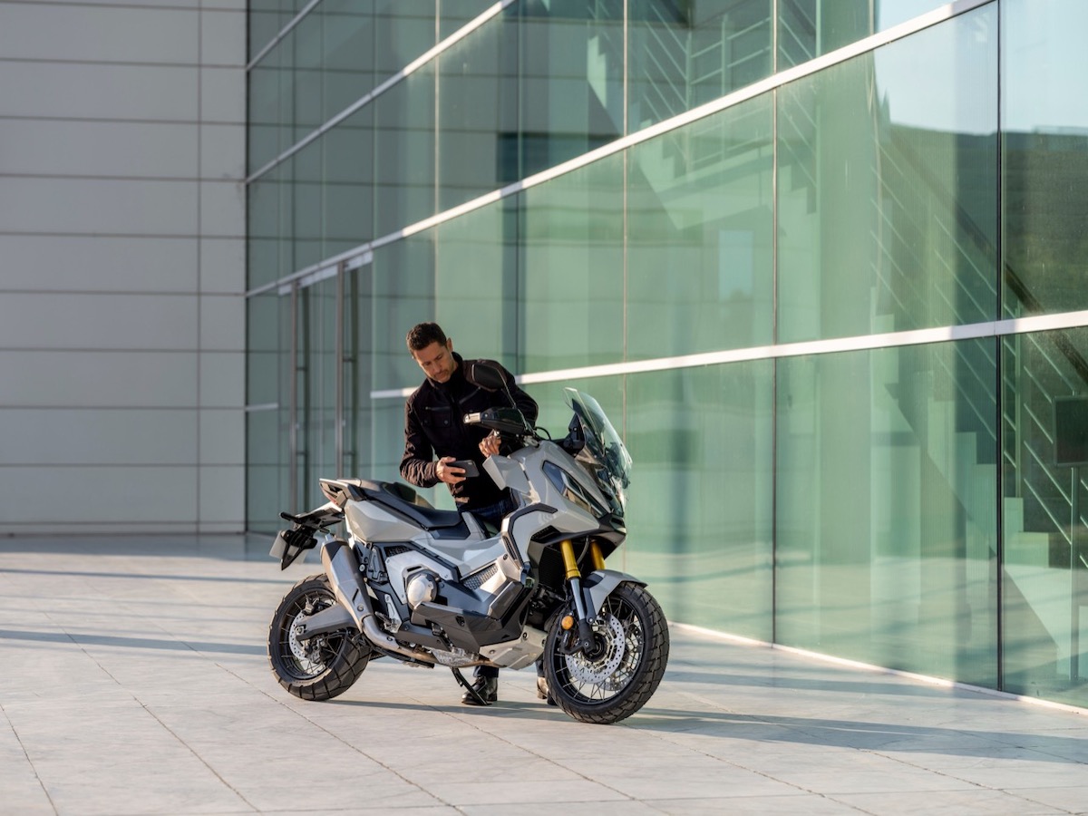 Honda X Adv Tutte Le Novita Della Versione 21 Infomotori