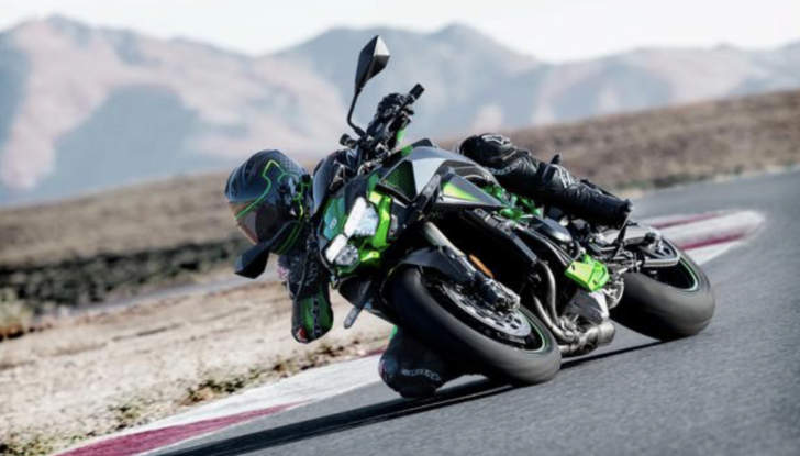 Kawasaki Z H2: nel 2021 arriva anche la versione SE - Foto 7 di 12