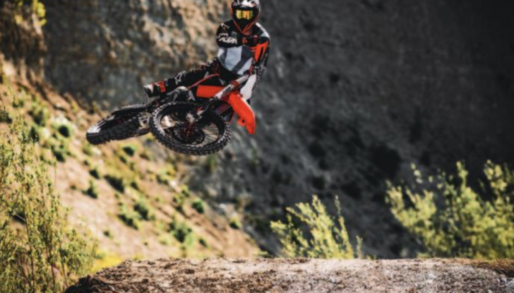 KTM: la promozione Zero Gravity nuova linfa per la gamma offroad 2021 - Foto 3 di 10