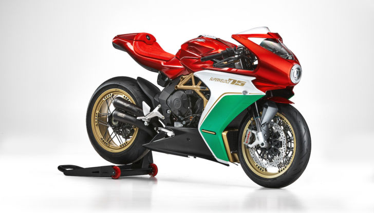 MV Agusta Superveloce 75 Anniversario: potente e per pochissimi fortunati - Foto 10 di 13