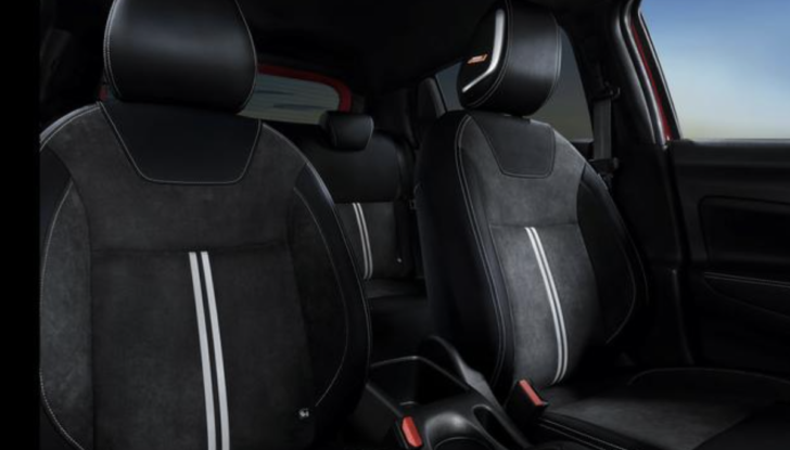 Nissan Micra: il futuro della citycar giapponese è elettrico - Foto 5 di 11