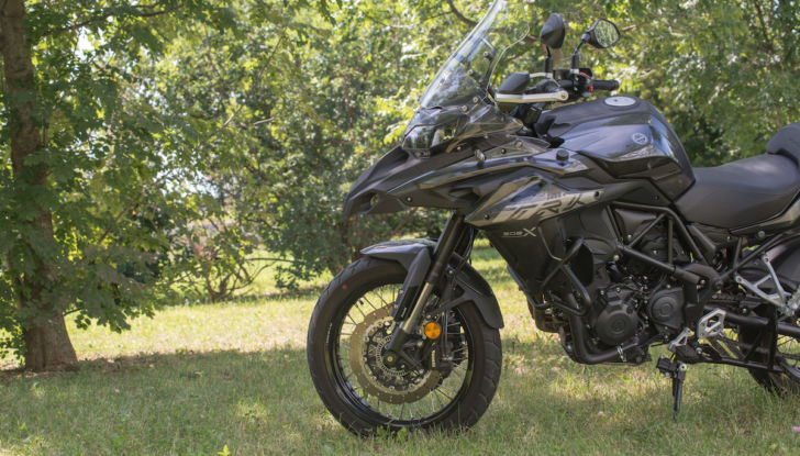 Prova Benelli TRK 502 X: tanta sostanza a un prezzo abbordabile - Foto 3 di 29