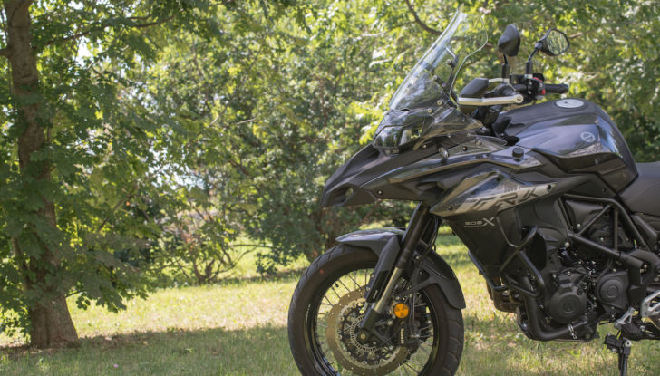 Prova Benelli TRK 502 X: tanta sostanza a un prezzo abbordabile - Foto 4 di 29