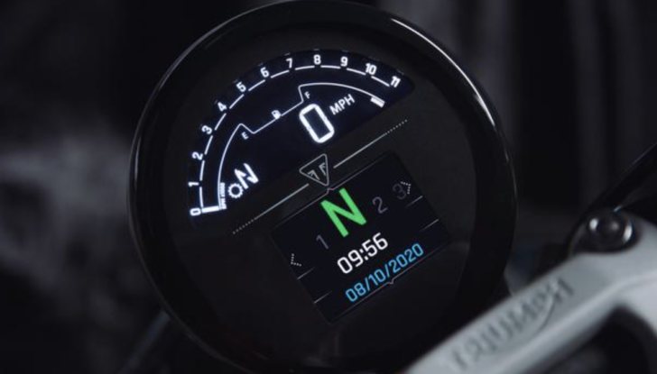 Triumph Trident 660: la roadster inglese scalda il motore - Foto 8 di 17